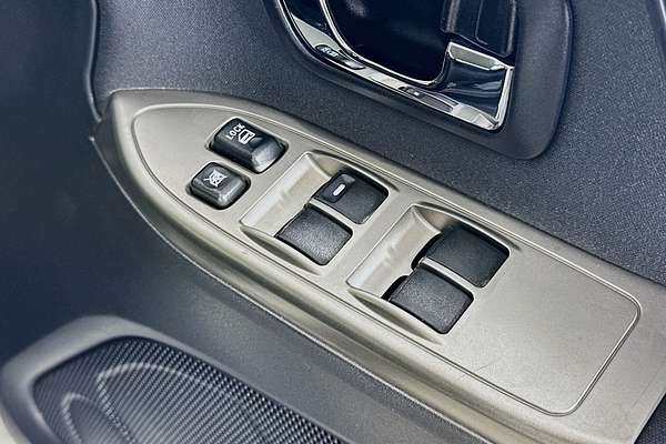 2015 Mitsubishi PAJERO GLX LWB (4x4) NX MY15