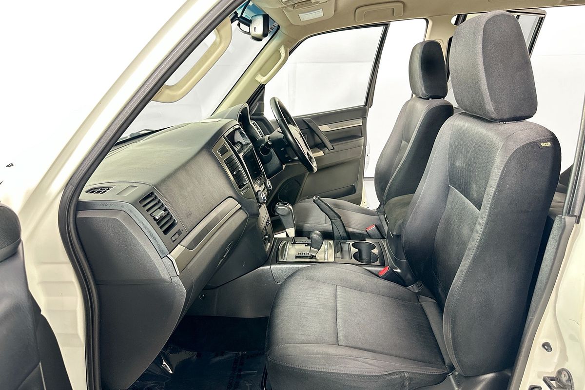 2018 Mitsubishi PAJERO GLX LWB (4x4) NX MY18