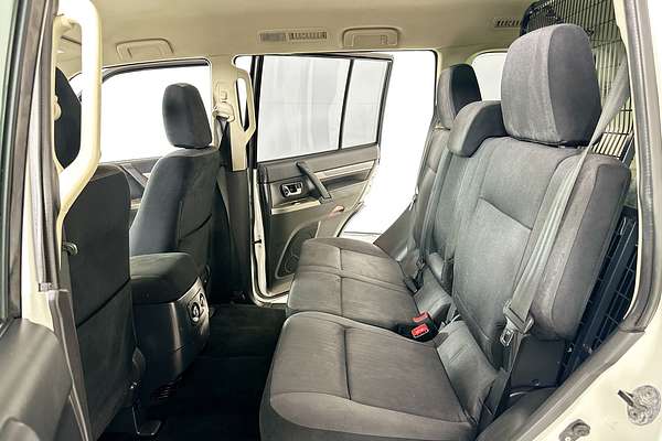 2018 Mitsubishi PAJERO GLX LWB (4x4) NX MY18