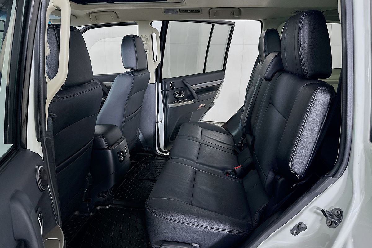 2021 Mitsubishi PAJERO EXCEED (4x4) 7 SEAT NX MY21