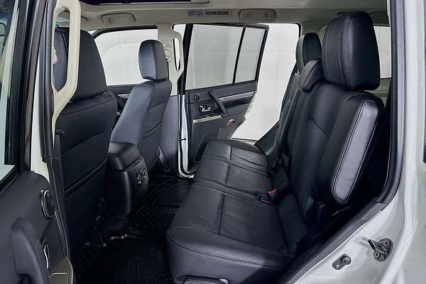 2021 Mitsubishi PAJERO EXCEED (4x4) 7 SEAT NX MY21