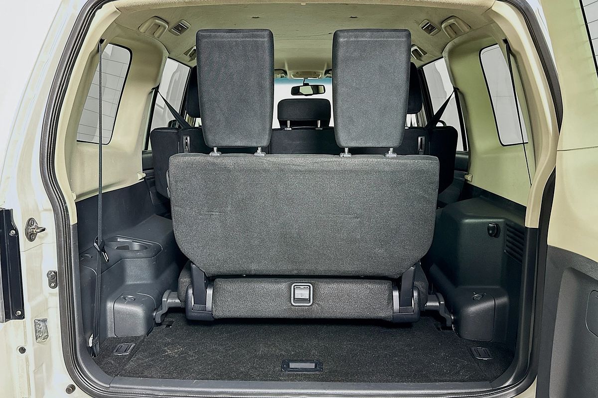 2016 Mitsubishi PAJERO GLX LWB (4x4) NX MY16