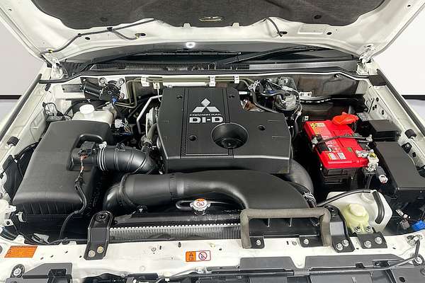 2020 Mitsubishi PAJERO GLX (4x4) 7 SEAT NX MY20