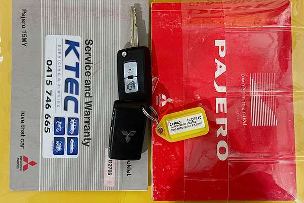 2015 Mitsubishi PAJERO GLX LWB (4x4) NX MY15