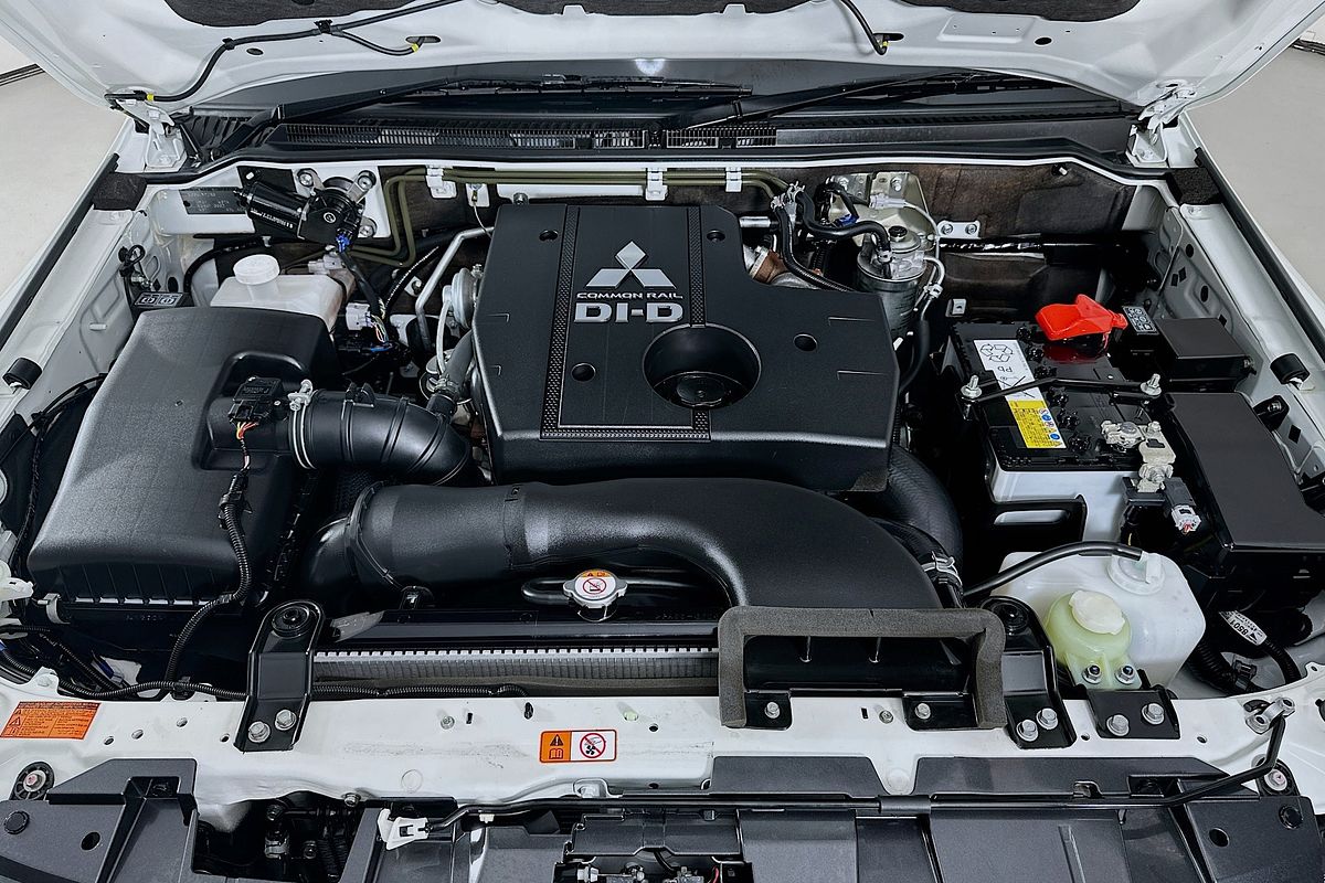 2021 Mitsubishi PAJERO EXCEED (4x4) 7 SEAT NX MY21