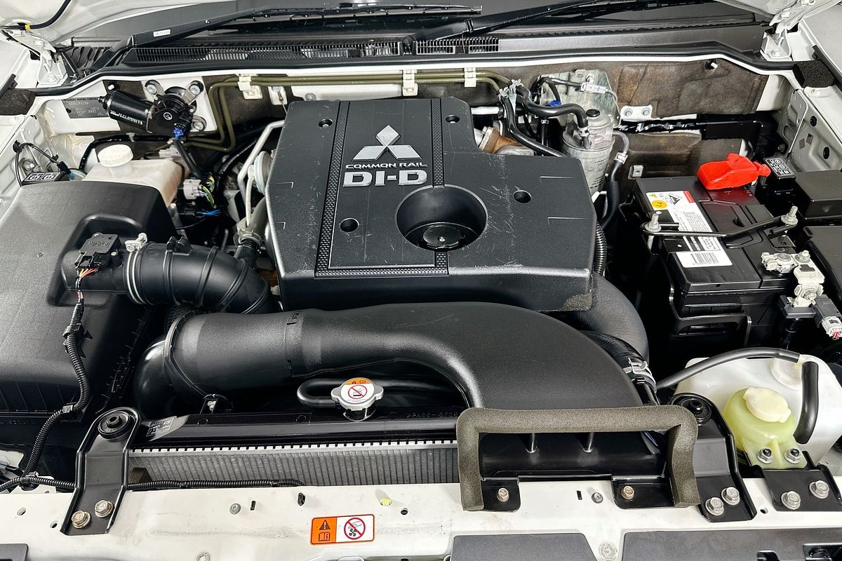 2021 Mitsubishi PAJERO GLX (4x4) 7 SEAT NX MY21
