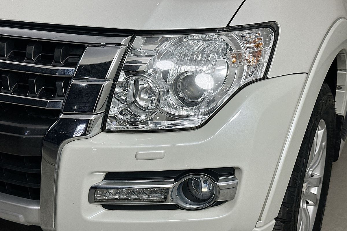 2015 Mitsubishi PAJERO GLX LWB (4x4) NX MY15