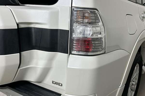 2015 Mitsubishi PAJERO GLX LWB (4x4) NX MY15