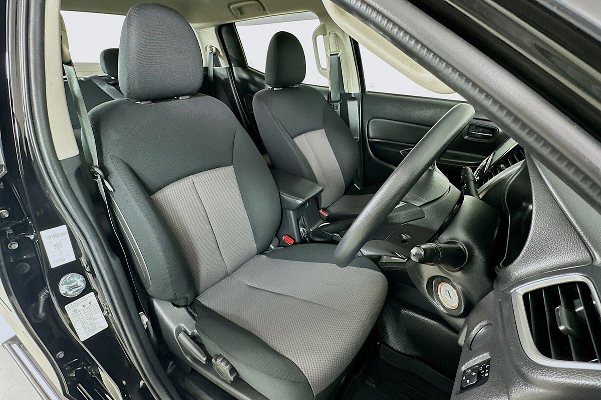 2022 Mitsubishi TRITON GLX+ (4x4) MR MY22 4X4