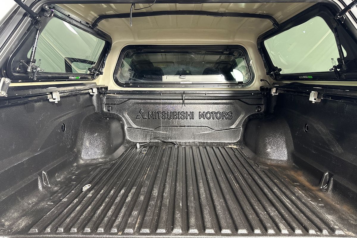 2018 Mitsubishi TRITON GLS (4x4) BLACKLINE MQ MY18 4X4