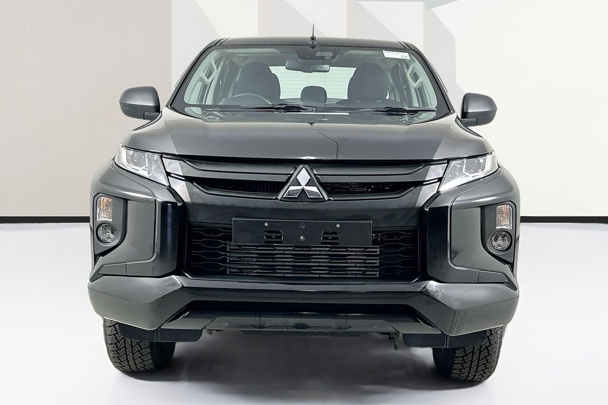 2022 Mitsubishi TRITON GLX+ (4x4) MR MY22 4X4