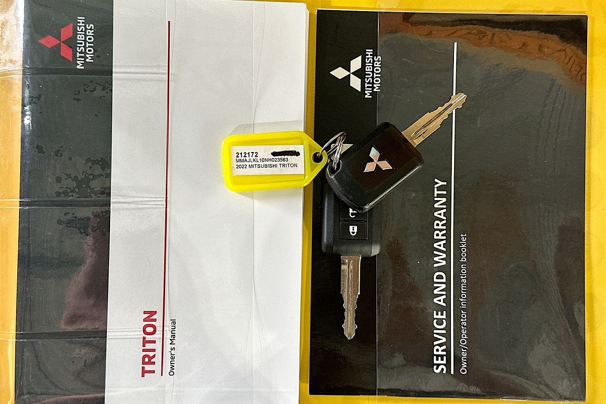 2022 Mitsubishi TRITON GLX+ (4x4) MR MY22 4X4