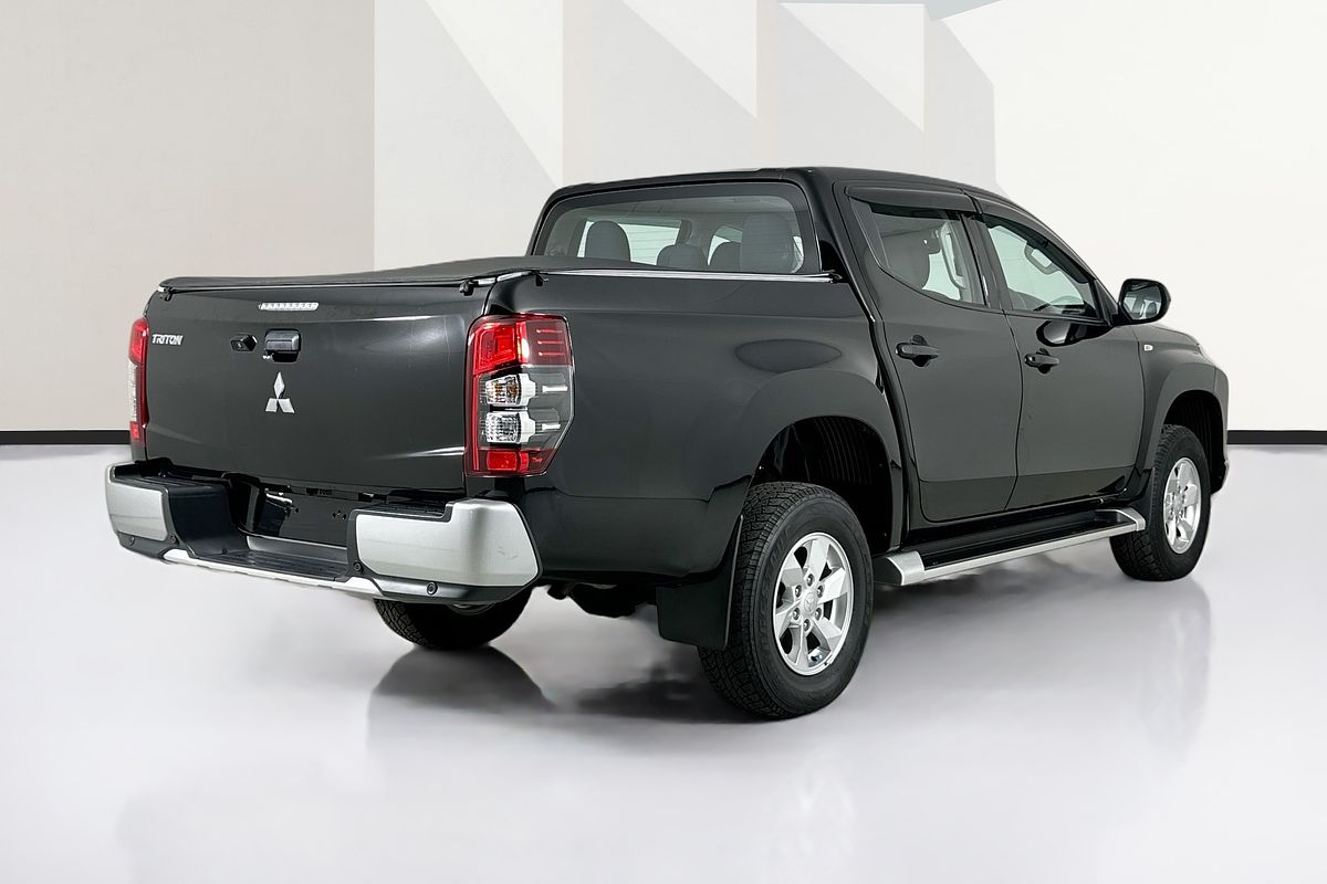 2022 Mitsubishi TRITON GLX+ (4x4) MR MY22 4X4