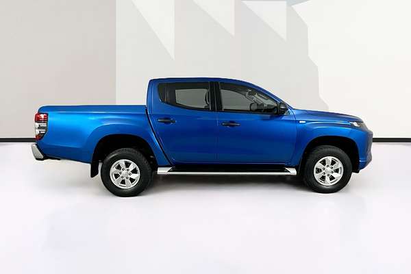 2021 Mitsubishi TRITON GLX+ (4x4) MR MY22 4X4