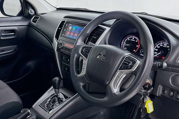 2020 Mitsubishi TRITON GLX PLUS (4x4) MR MY20 4X4