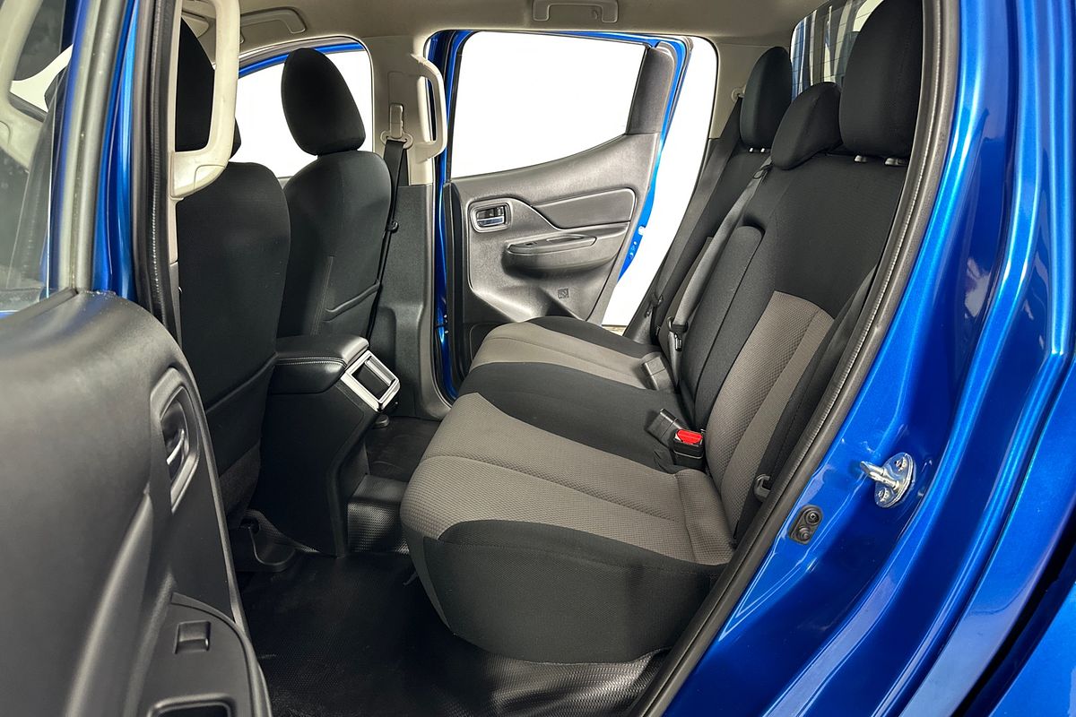 2019 Mitsubishi TRITON GLX PLUS (4x4) MR MY19 4X4