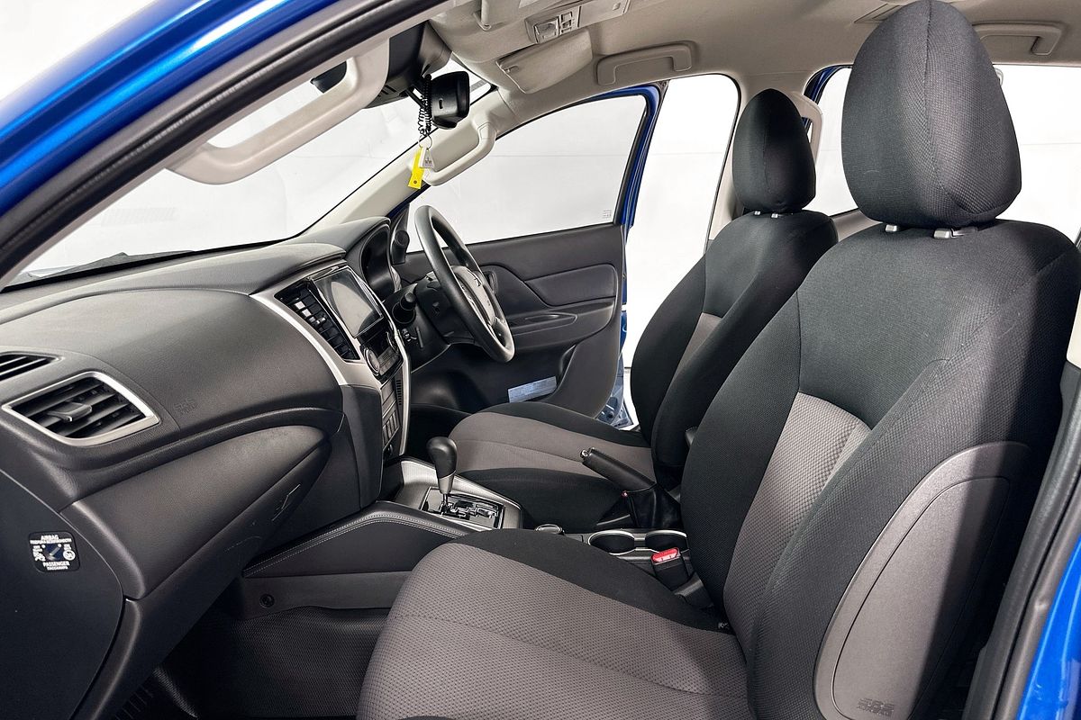 2021 Mitsubishi TRITON GLX+ (4x4) MR MY22 4X4