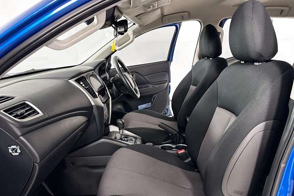 2021 Mitsubishi TRITON GLX+ (4x4) MR MY22 4X4