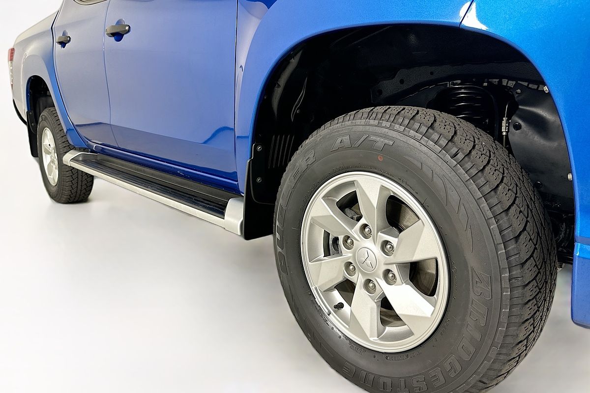 2021 Mitsubishi TRITON GLX+ (4x4) MR MY22 4X4