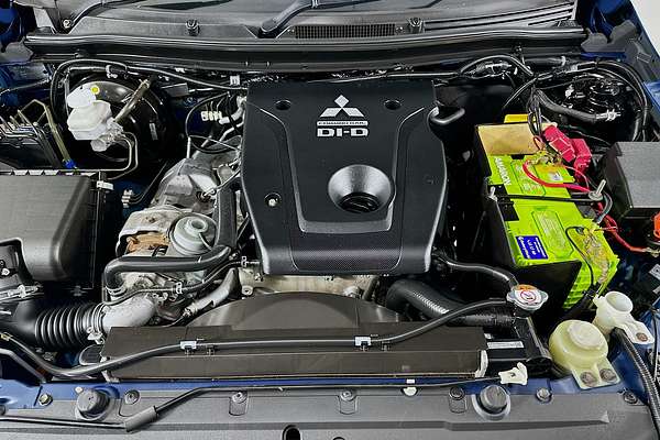 2015 Mitsubishi TRITON EXCEED (4x4) MQ MY16 4X4