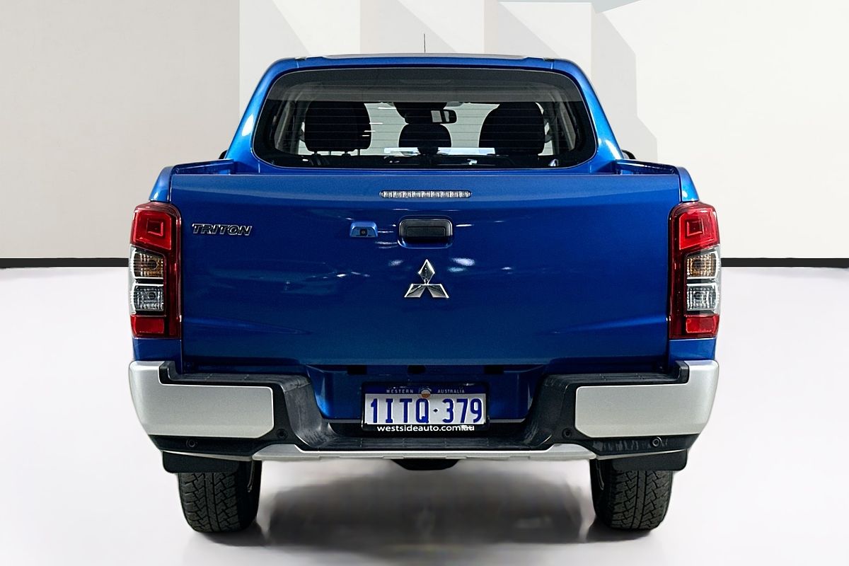 2021 Mitsubishi TRITON GLX+ (4x4) MR MY22 4X4