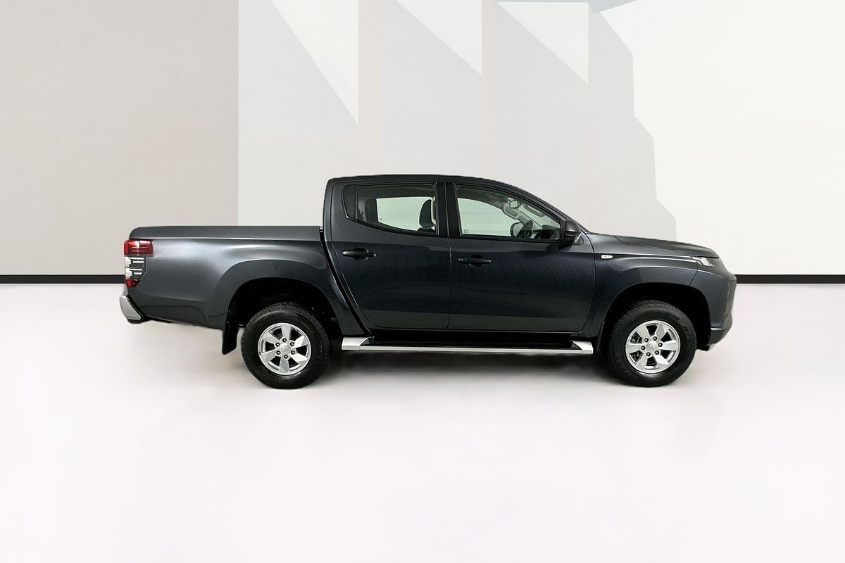 2021 Mitsubishi TRITON GLX+ (4x4) MR MY22 4X4