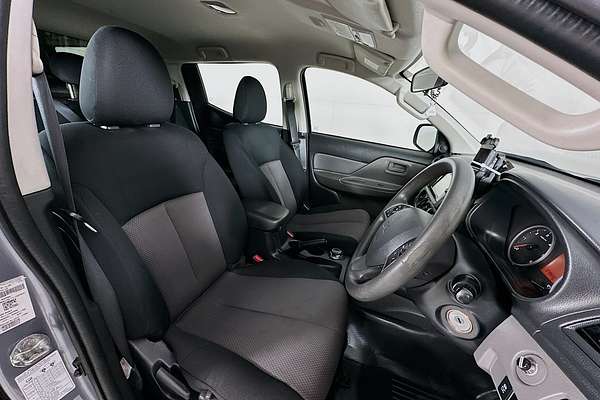 2016 Mitsubishi TRITON GLX PLUS (4x4) MQ MY17 4X4