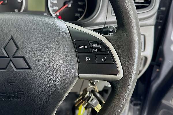 2016 Mitsubishi TRITON GLX PLUS (4x4) MQ MY17 4X4
