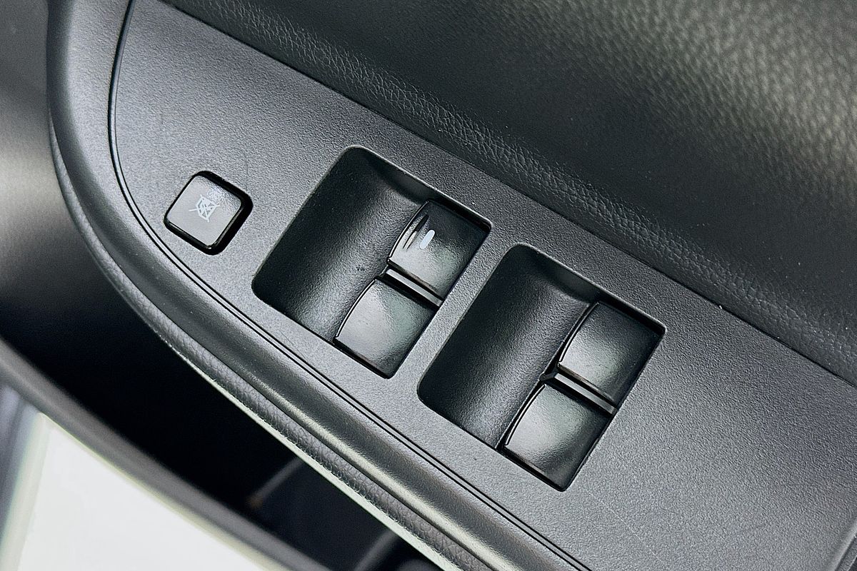 2020 Mitsubishi TRITON GLX+ (4x4) MR MY21 4X4
