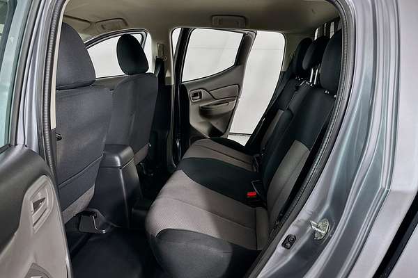 2016 Mitsubishi TRITON GLX PLUS (4x4) MQ MY17 4X4