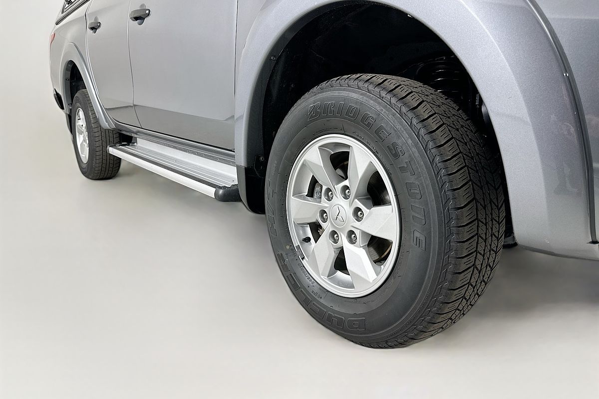 2016 Mitsubishi TRITON GLX PLUS (4x4) MQ MY17 4X4