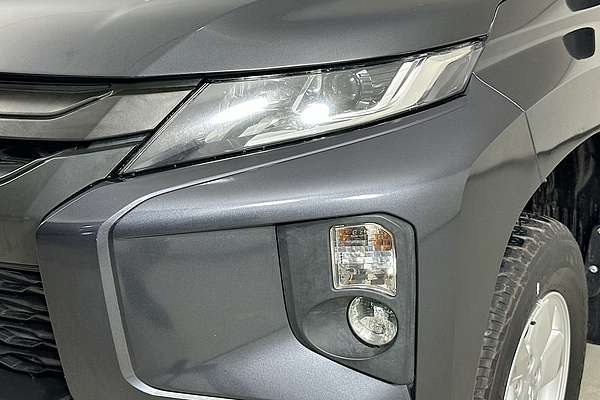 2021 Mitsubishi TRITON GLX+ (4x4) MR MY22 4X4