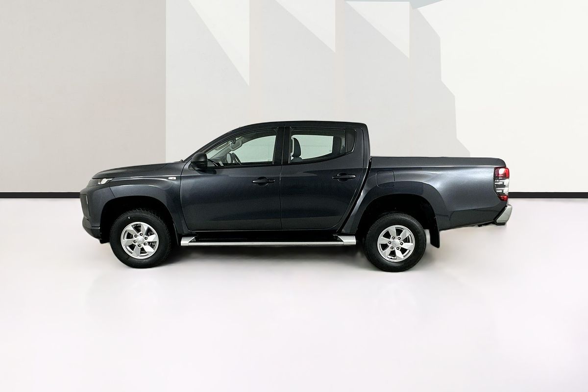 2021 Mitsubishi TRITON GLX+ (4x4) MR MY22 4X4