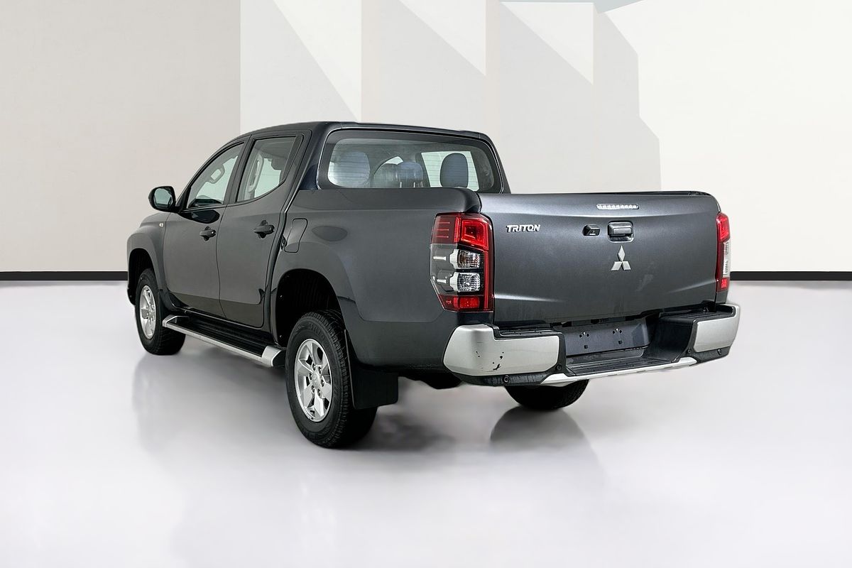 2021 Mitsubishi TRITON GLX+ (4x4) MR MY22 4X4