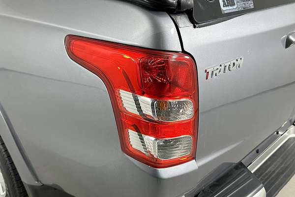 2016 Mitsubishi TRITON GLX PLUS (4x4) MQ MY17 4X4