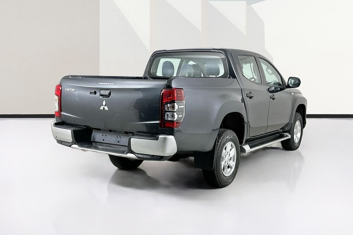 2021 Mitsubishi TRITON GLX+ (4x4) MR MY22 4X4