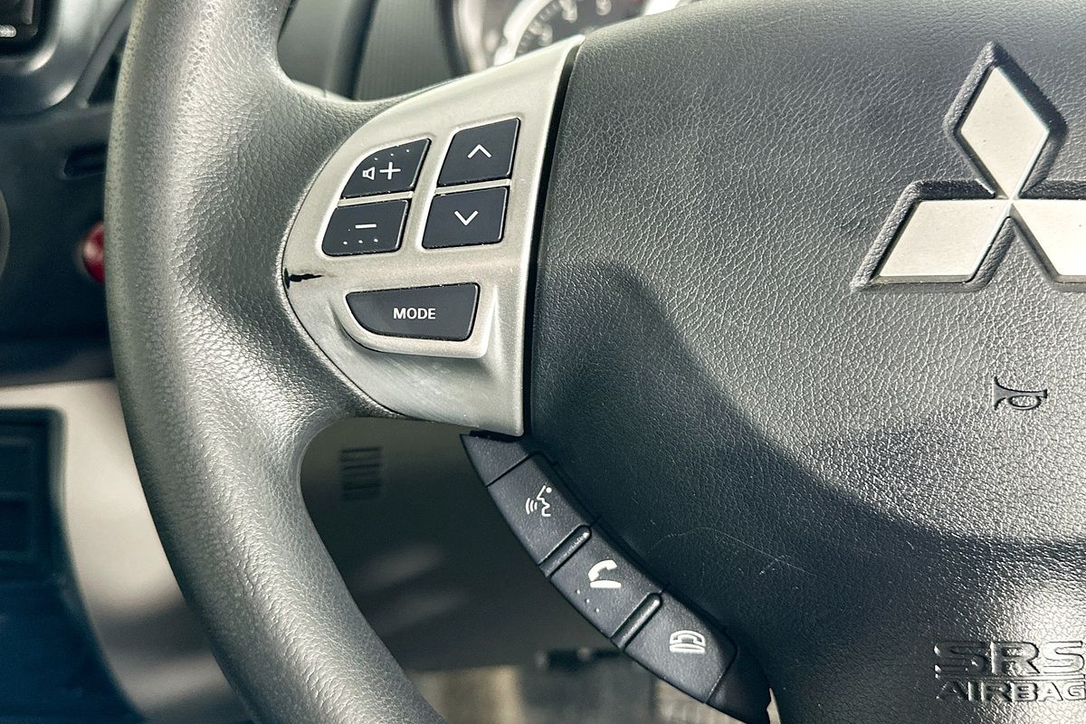 2015 Mitsubishi Triton GLX MN MY15 REAR WHEEL DRIVE