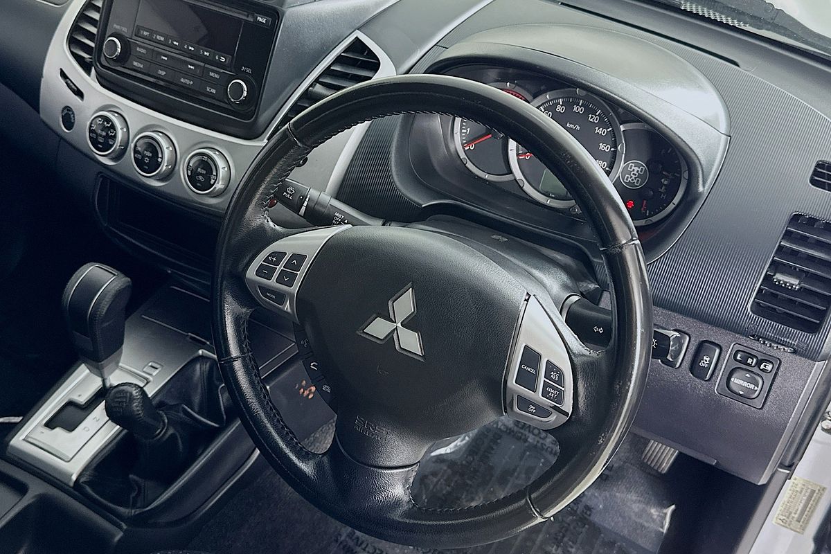 2015 Mitsubishi TRITON GLX-R (4x4) MN MY15 4X4