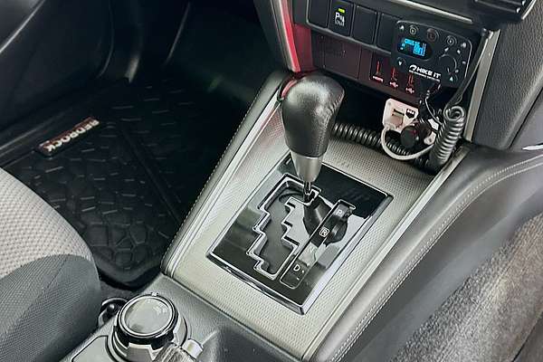2020 Mitsubishi Triton GLX-R MR 4X4