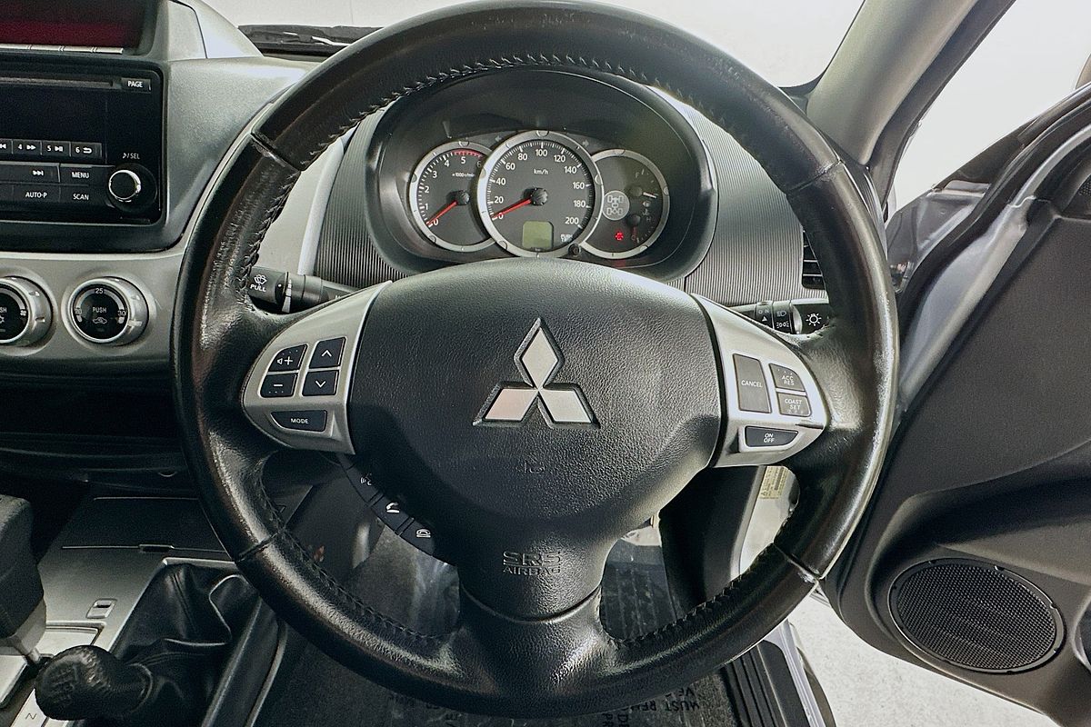 2015 Mitsubishi TRITON GLX-R (4x4) MN MY15 4X4
