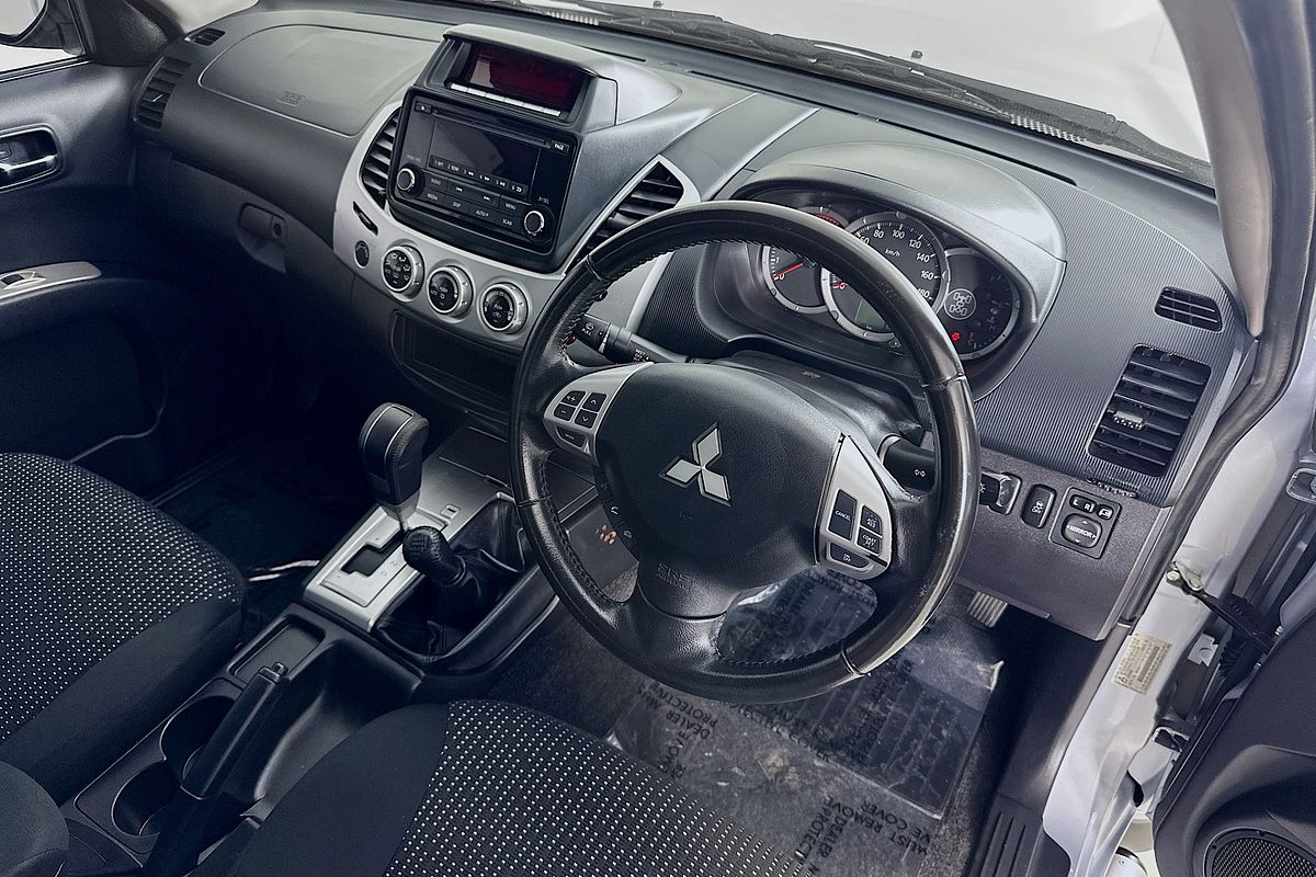 2015 Mitsubishi TRITON GLX-R (4x4) MN MY15 4X4