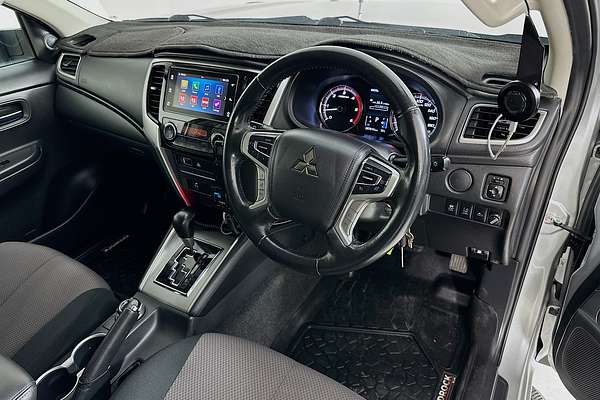 2020 Mitsubishi Triton GLX-R MR 4X4