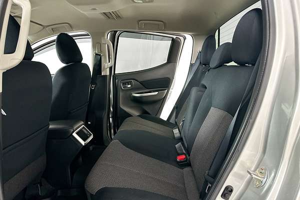2023 Mitsubishi TRITON GLS (4x4) MR MY23 4X4