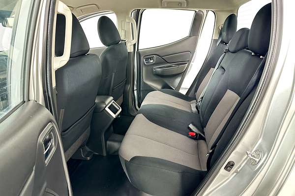 2019 Mitsubishi TRITON GLX PLUS (4x4) MR MY19 4X4