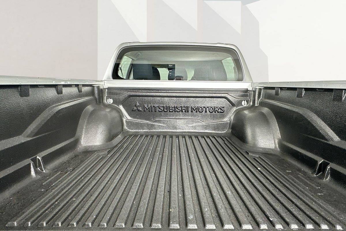 2019 Mitsubishi TRITON GLX PLUS (4x4) MR MY19 4X4