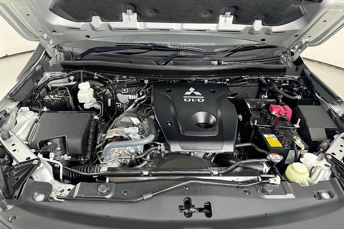 2023 Mitsubishi TRITON GLS (4x4) MR MY23 4X4