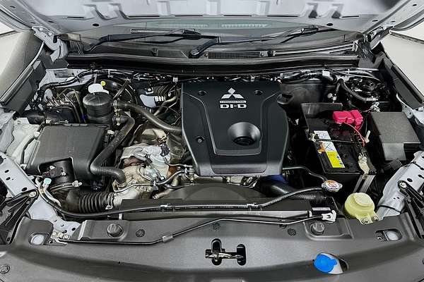 2020 Mitsubishi Triton GLX-R MR 4X4