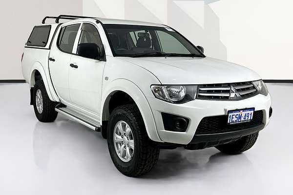 2014 Mitsubishi Triton GLX MN 4X4