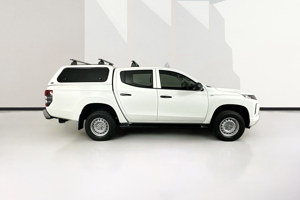 2023 Mitsubishi TRITON GLX (4x2) MR MY23 REAR WHEEL DRIVE