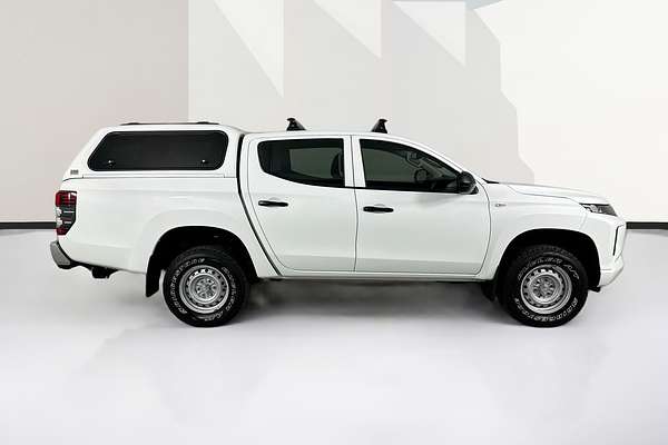 2022 Mitsubishi Triton GLX MR Rear Wheel Drive